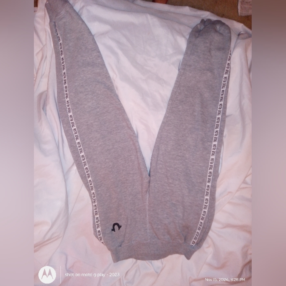True religion size medium sweatpants
